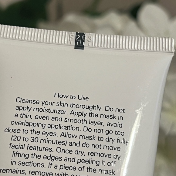 NASSIF MD • QUICKFIX FACE & NECK LIFE • FACE MASQUE - Picture 3 of 4